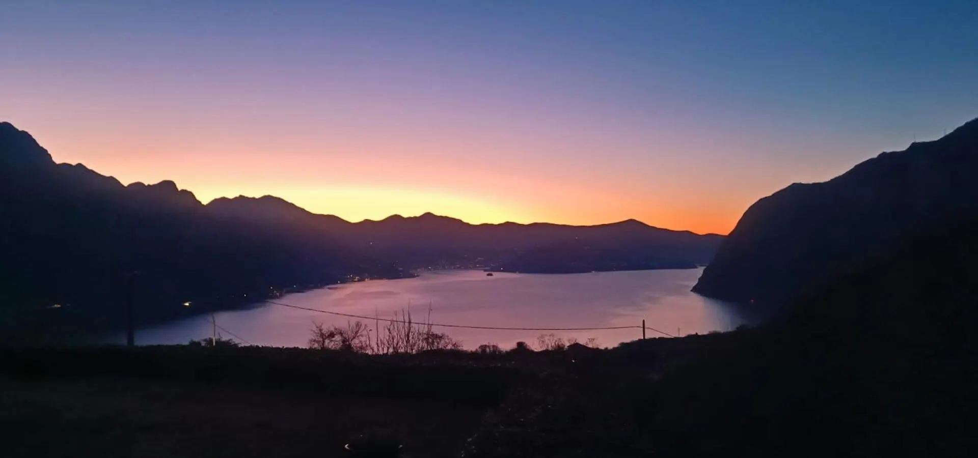 Luminoso Appartamento Vista Lago Solto Collina Σπίτι διακοπών
